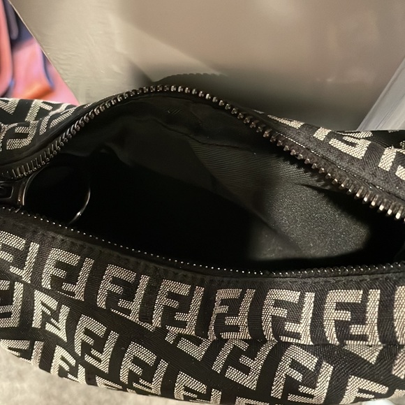 Fendi bag shoulder bag back and gray 12” tall purse shoulder bag - Picture 7 of 7